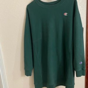 Womens Champion Long Sweatshirt